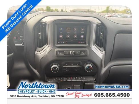 Used 2022 Chevrolet Silverado 1500 Custom Trail Boss w/ Safety Confidence Package AWD/4WD image 15