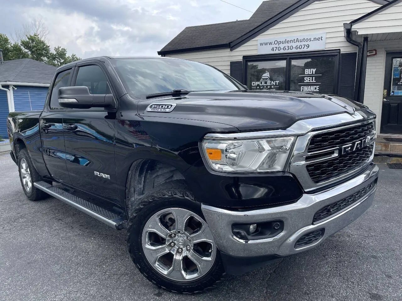 Used 2022 RAM 1500 Big Horn RWD image 1