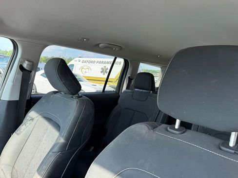 Used 2023 Jeep Grand Cherokee L Laredo RWD image 22