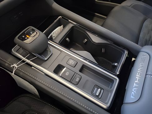 New 2026 Nissan Pathfinder SV FWD image 29