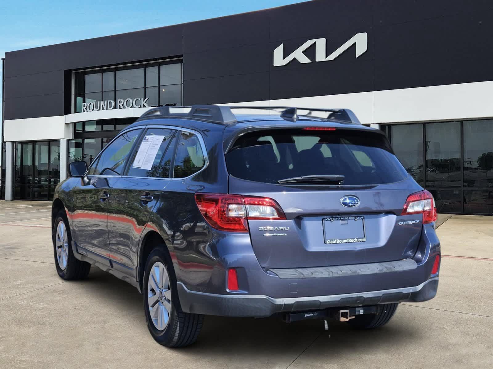 Used 2016 Subaru Outback 2.5i Premium AWD/4WD image 5