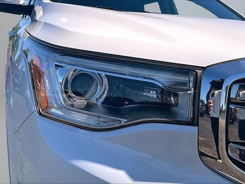 Used 2019 GMC Acadia Denali AWD/4WD image 30