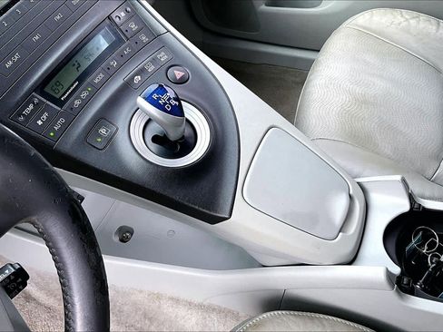 Used 2010 Toyota Prius Five image 14