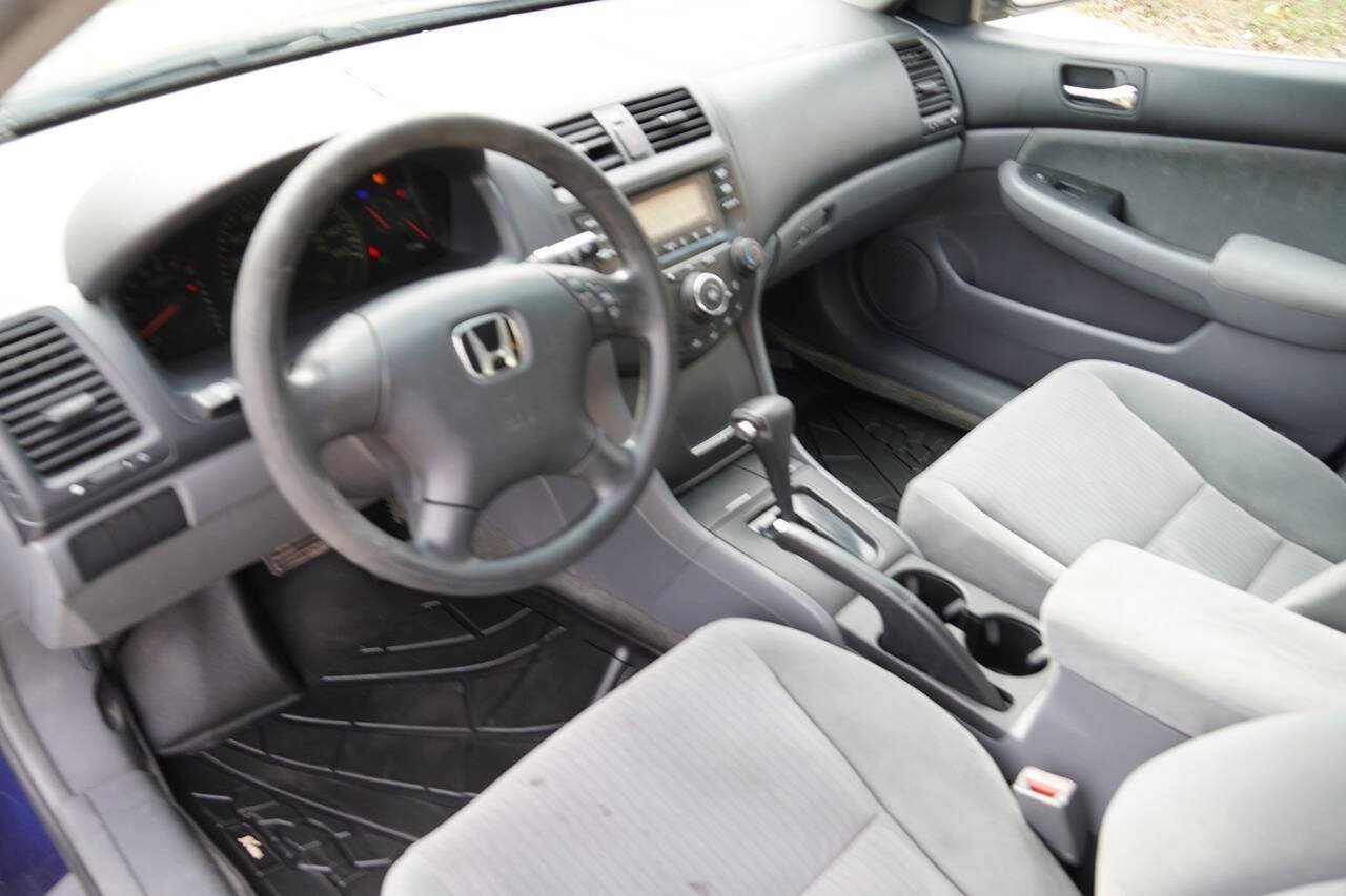 Used 2005 Honda Accord LX image 18
