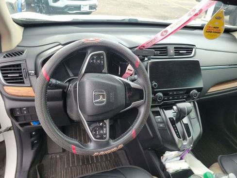 Used 2018 Honda CR-V Touring image 12