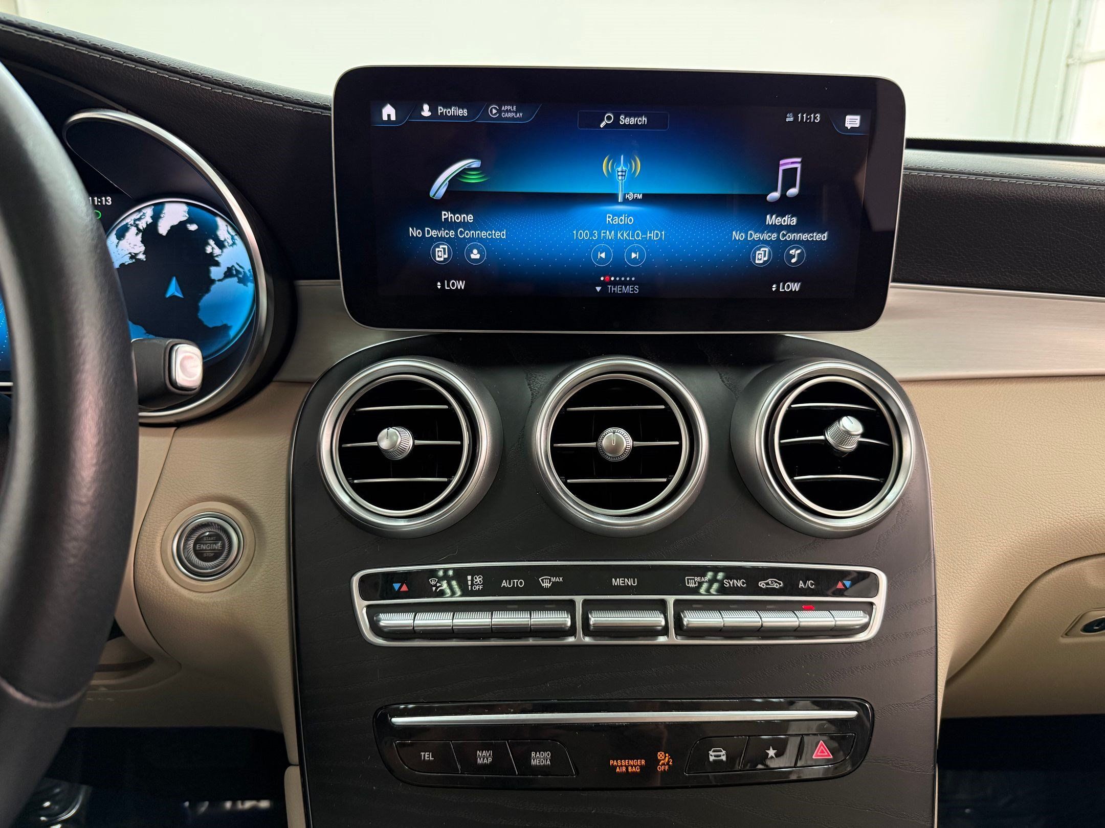 Used 2023 Mercedes-Benz GLC 300 4MATIC Coupe image 16