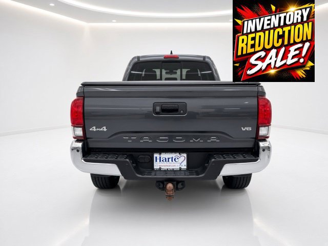 Used 2018 Toyota Tacoma SR5 AWD/4WD image 8