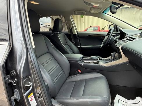 Used 2016 Lexus NX 200t FWD image 9