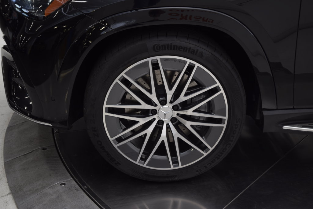 New 2026 Mercedes-Benz GLE 53 AMG 4MATIC Coupe image 12