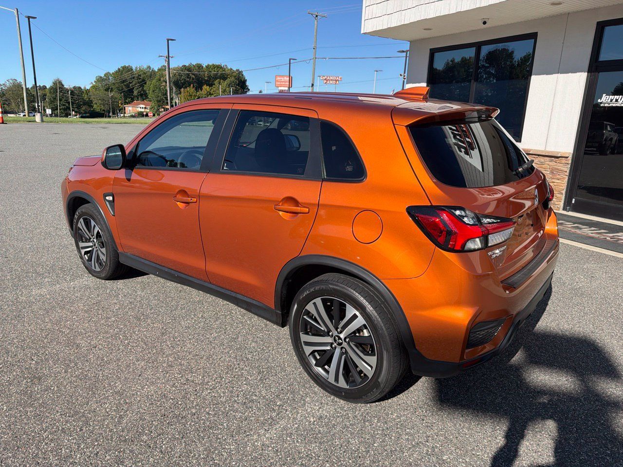 Used 2025 Mitsubishi Outlander Sport ES AWD/4WD image 6
