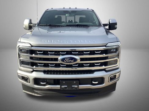 Used 2024 Ford F350 Platinum image 2