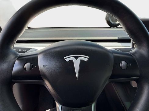 Used 2022 Tesla Model 3 Long Range image 45