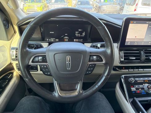 Used 2019 Lincoln Navigator Reserve w/ Cargo Package AWD/4WD image 15