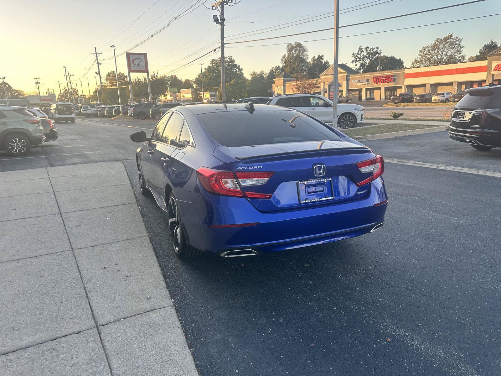 Used 2022 Honda Accord Sport image 7