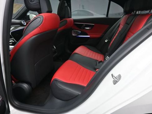 Used 2025 Mercedes-Benz C 300 Sedan image 23