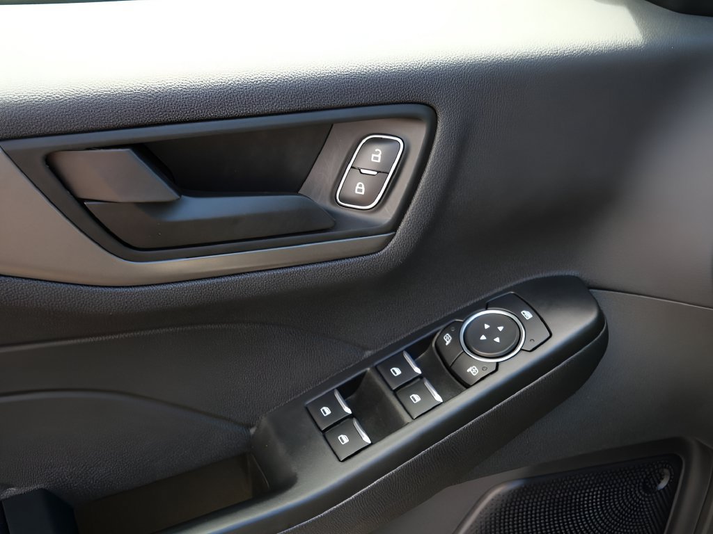 Used 2024 Ford Escape Active AWD/4WD image 16