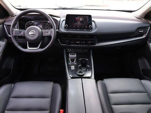 Certified 2023 Nissan Rogue SV w/ SV Premium B Package AWD/4WD image 23