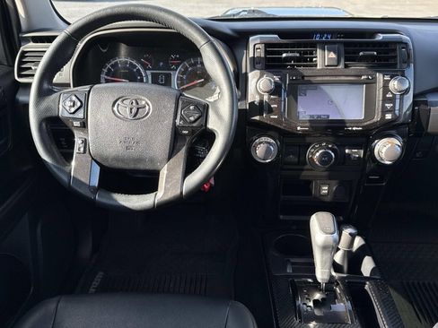 Used 2019 Toyota 4Runner TRD Off-Road Premium image 8