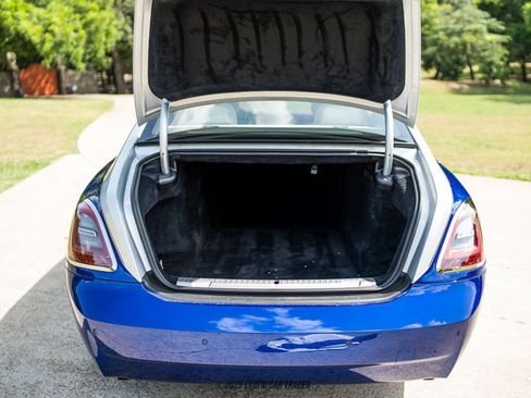 Used 2023 Rolls-Royce Ghost w/ Ghost Package image 92