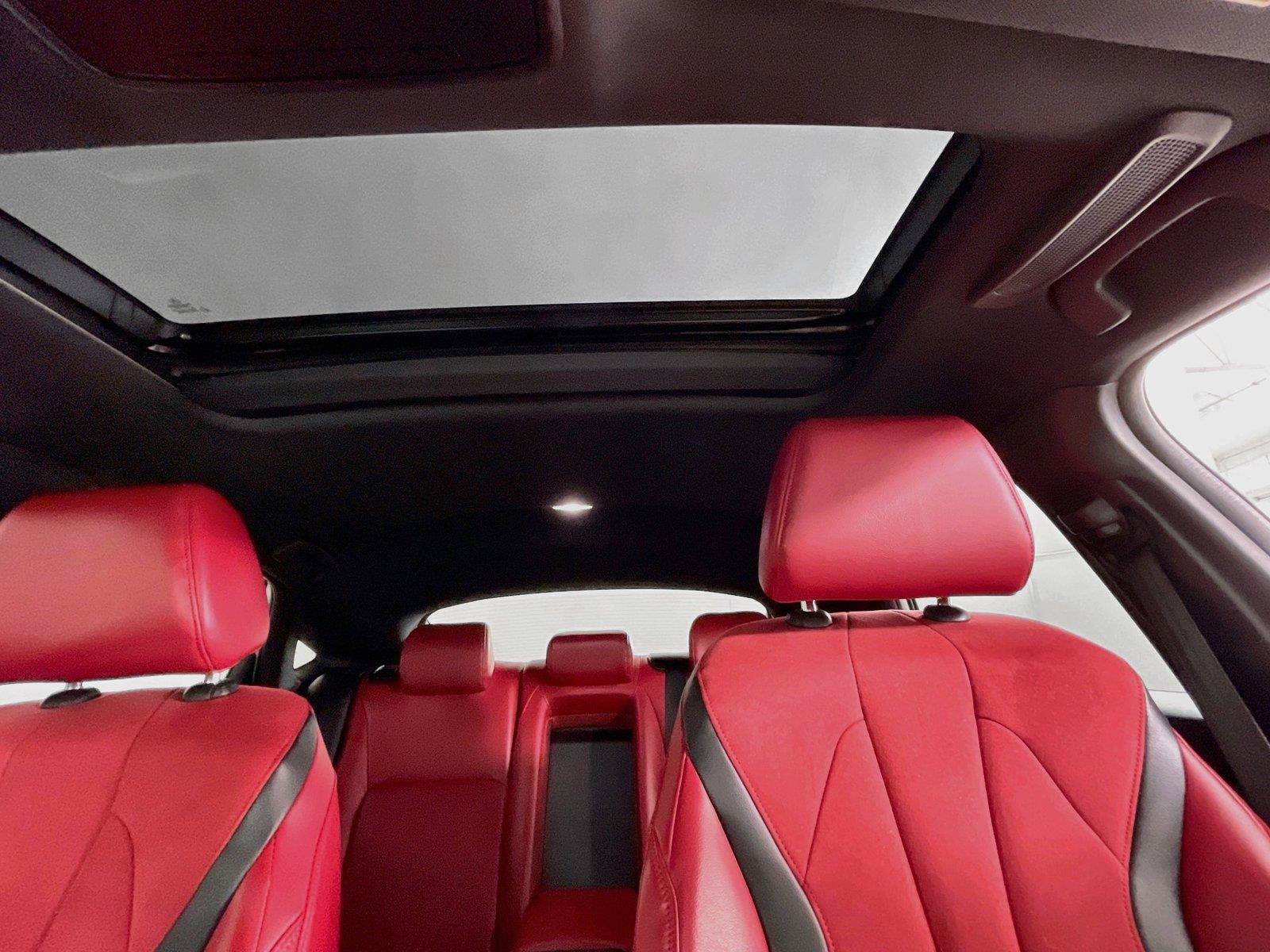 Used 2023 Acura Integra A-Spec w/ Technology Package FWD image 11