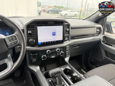 Used 2025 Ford F150 XLT w/ Equipment Group 302A MID AWD/4WD image 17