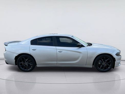 Used 2021 Dodge Charger SXT w/ Blacktop Package RWD image 2