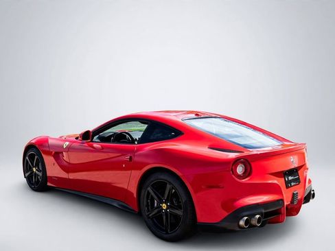 Certified 2017 Ferrari F12 Berlinetta RWD image 8
