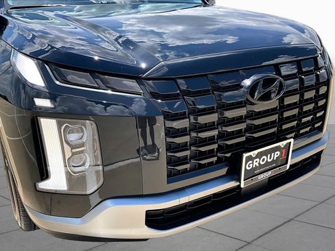 Used 2025 Hyundai Palisade SE FWD image 29