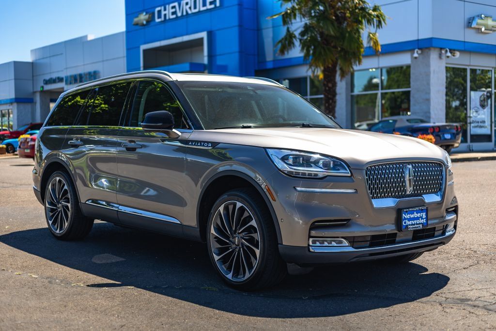 Used 2020 Lincoln Aviator Reserve w/ Equipment Group 202A AWD/4WD image 6