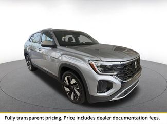 Used 2026 Volkswagen Atlas Cross Sport SE AWD/4WD video 1