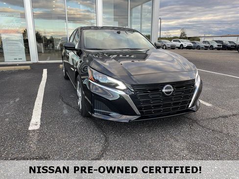 Certified 2025 Nissan Altima 2.5 S image 1