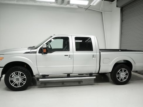 Used 2016 Ford F250 Platinum image 4