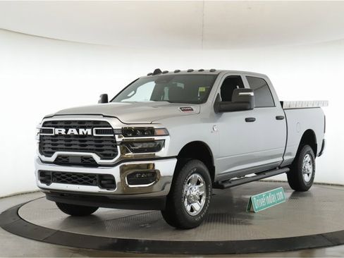 New 2026 RAM 2500 Tradesman image 10