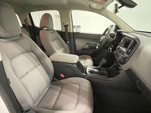 Used 2019 Chevrolet Colorado W/T image 25