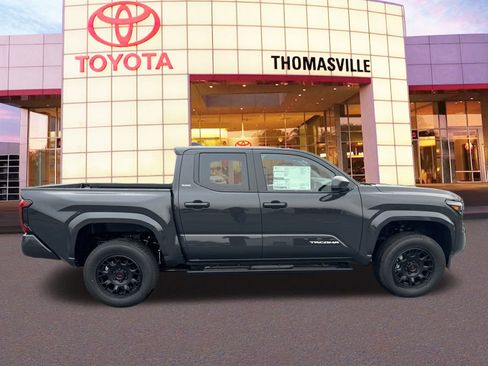 New 2024 Toyota Tacoma 4x4 Double Cab image 4
