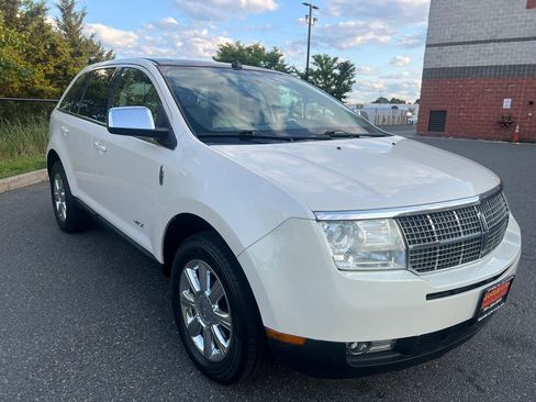 Used 2008 Lincoln MKX AWD image 3
