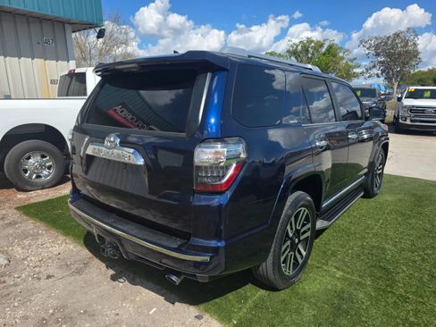Used 2015 Toyota 4Runner Limited image 10