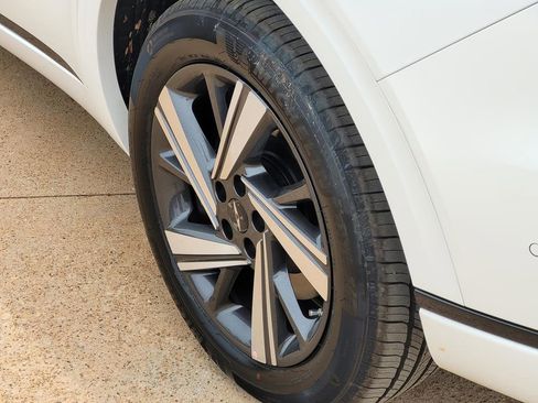 New 2026 Genesis GV70 3.5T Sport Advanced image 5