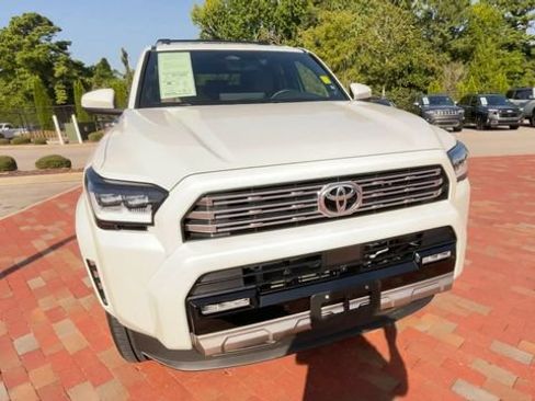 Used 2025 Toyota 4Runner Limited AWD/4WD image 4
