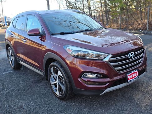 Used 2017 Hyundai Tucson Limited image 8