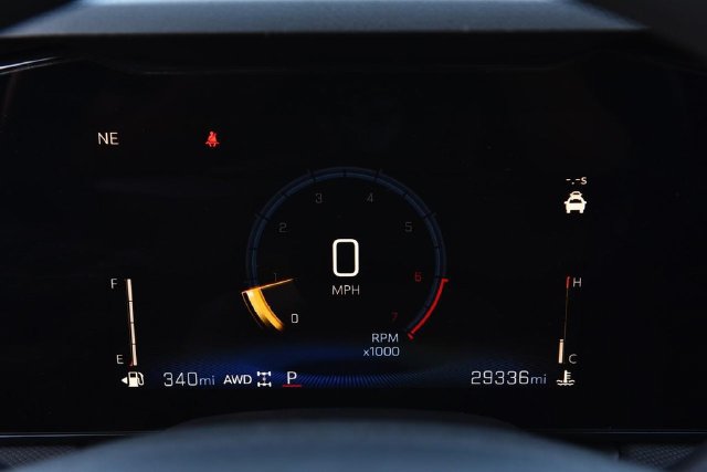 Used 2025 Chevrolet TrailBlazer LT AWD/4WD image 10