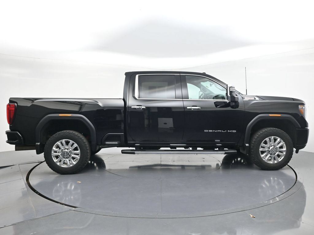 Used 2020 GMC Sierra 3500 Denali w/ Denali Ultimate Package AWD/4WD image 6