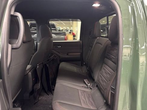 Used 2024 Nissan Frontier PRO-4X w/ Technology Package AWD/4WD image 12