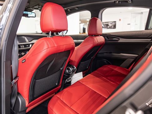 New 2025 Alfa Romeo Stelvio Sprint image 35