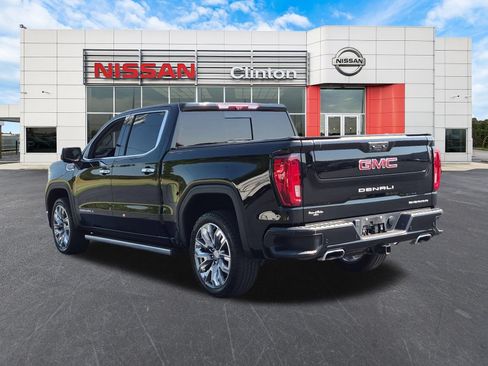 Used 2024 GMC Sierra 1500 Denali w/ Denali Reserve Package AWD/4WD image 5