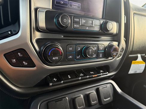 Used 2017 GMC Sierra 1500 SLT image 22