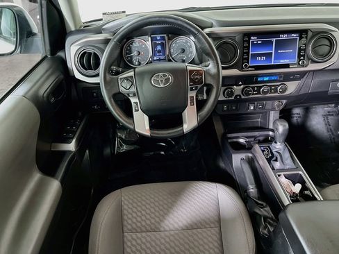 Certified 2023 Toyota Tacoma SR5 w/ Technology Package AWD/4WD image 19