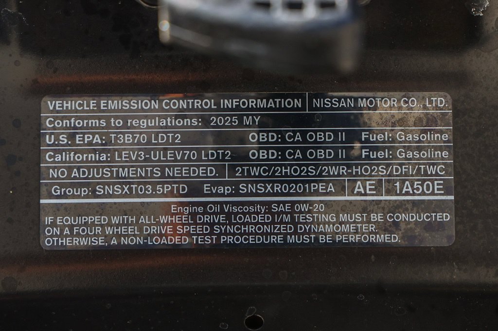 Used 2025 Nissan Pathfinder Rock Creek AWD/4WD image 35