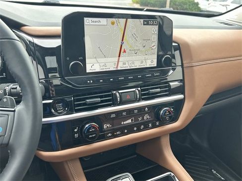 Used 2025 Nissan Pathfinder Platinum w/ Cargo Package image 27