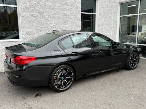 Used 2018 BMW M5 image 35